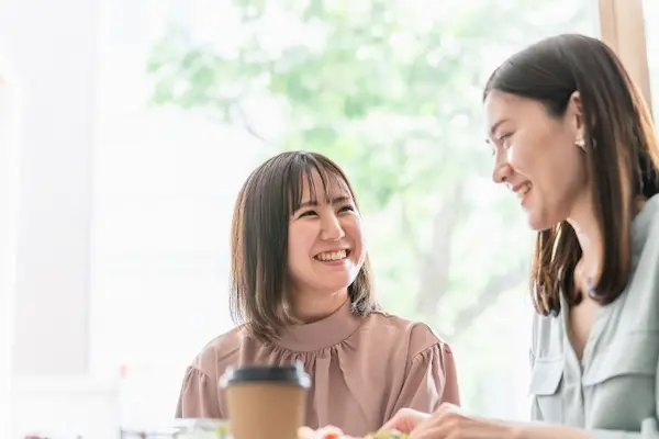 カフェドクリエの制服の魅力